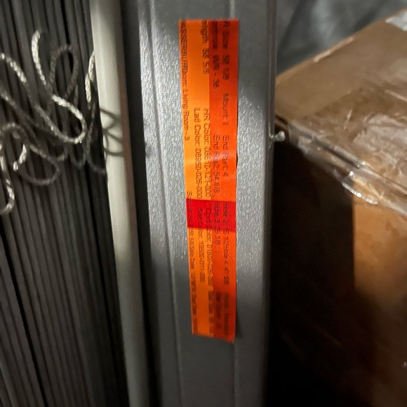 3dayBlinds Faux wooden window shutters, must live in Las Vegas for pick-up - Picture 3 of 12